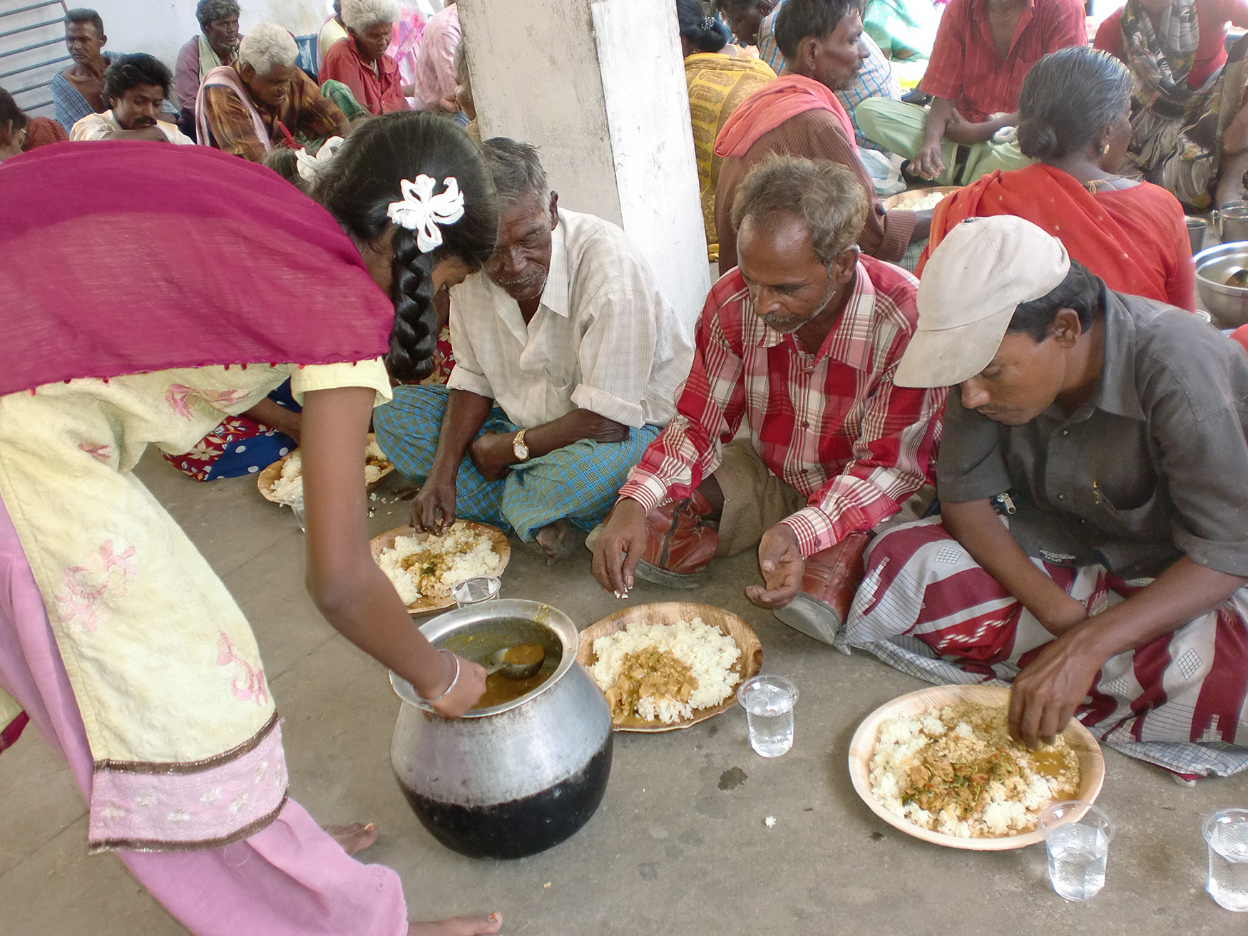 acm_leprosy_outreach_1_sm.jpg